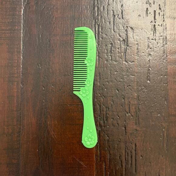 Vintage Barbie Doll Beauty Center Styling Head 1972 Green Flower Power Comb - Picture 2 of 4
